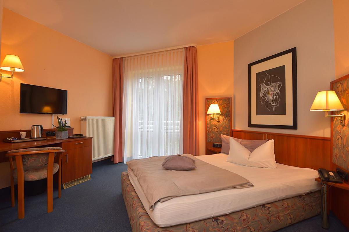 Hotel Altstadthotel An Der Werra 3*